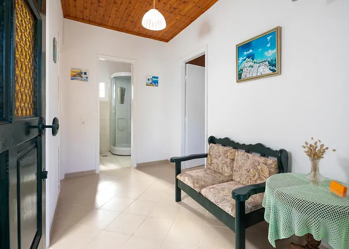 Апартаменты Olga - 5 Minutes Away From The