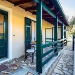 Olga - 5 Minutes Away From The Agios Gordios (Corfu)