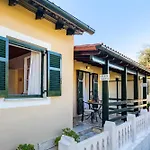 Olga - 5 Minutes Away From The Апартаменты *