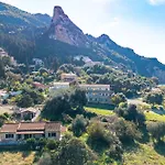 Olga - 5 Minutes Away From The Апартаменты *