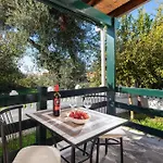 Appartement Olga - 5 Minutes Away From The *